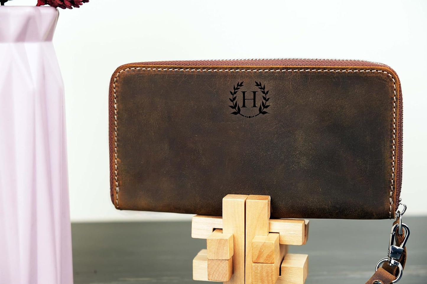 HOTCustom Women Leather Wallet Personalized Engraved Clutch with Zipper Handmade Crazy Horse Leather Purse (Brown)
