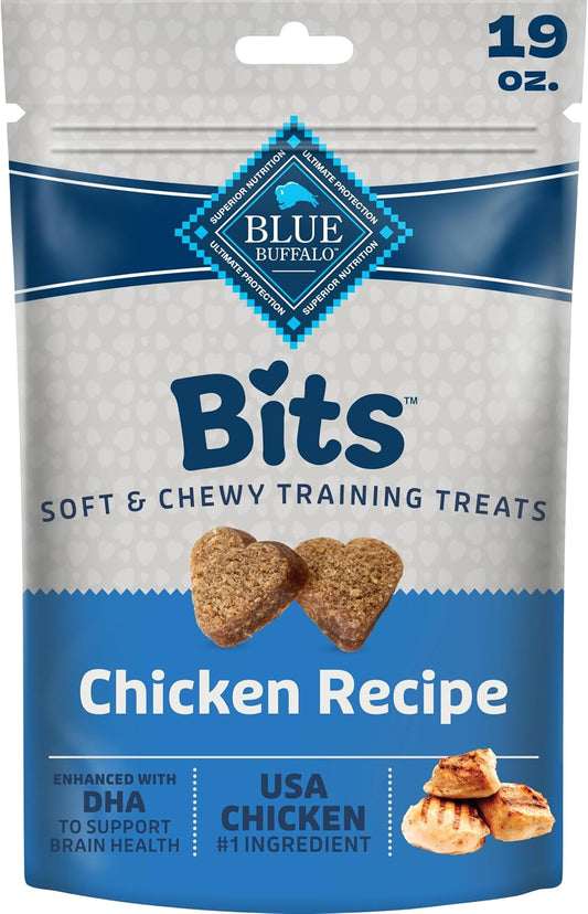 HOTBlue Buffalo Bits Chicken Soft & Chewy Dog Treats, Bite-Sized for Training, Made with Real Chicken & Enhanced with DHA, Heart-Shaped Dog Treats, Made in the USA with Natural Ingredients, 19 oz.