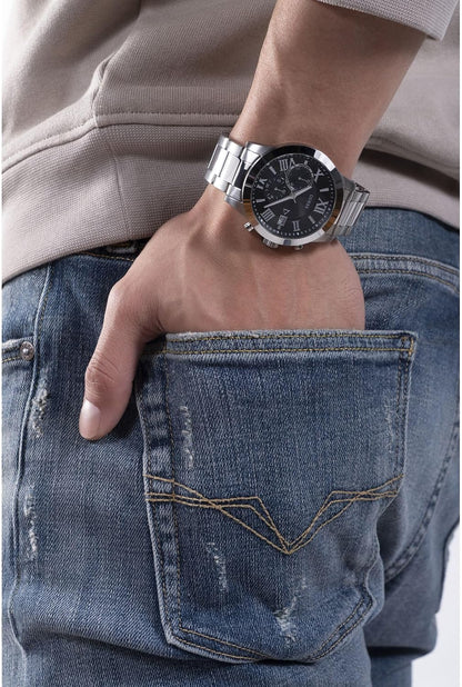 HOTGuess Men's Analog Dress Watch| Stainless Steel Case| 50M Water Resistance