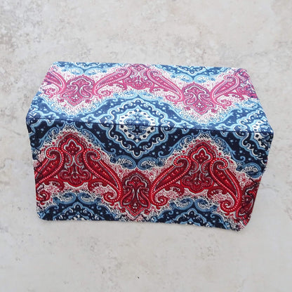 HOTCheckbook Cover, Billfold Wallet, Paisley Fabric Checkbook Case