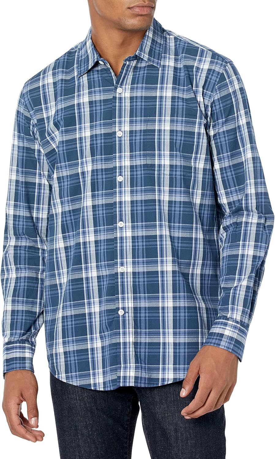 HOTAmazon Essentials Men's Regular-Fit Long-Sleeve Casual Poplin Shirt, Button Front, Business Casual, Collared