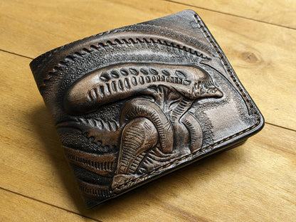 HOTMen's 3D Genuine Leather Wallet, Hand-Carved, Hand-Painted, Leather Carving, Custom wallet, Personalized wallet, Alien
