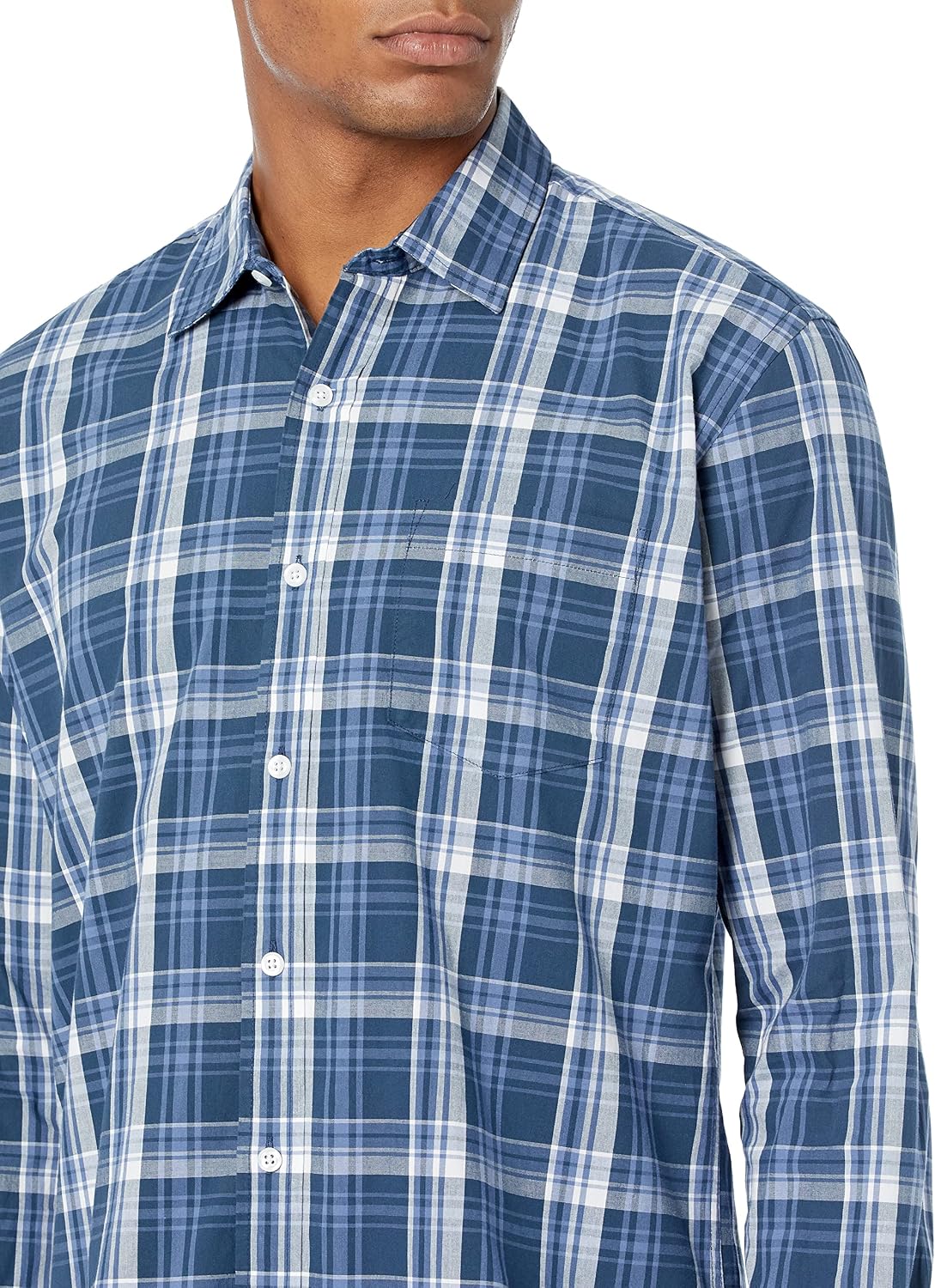 HOTAmazon Essentials Men's Regular-Fit Long-Sleeve Casual Poplin Shirt, Button Front, Business Casual, Collared