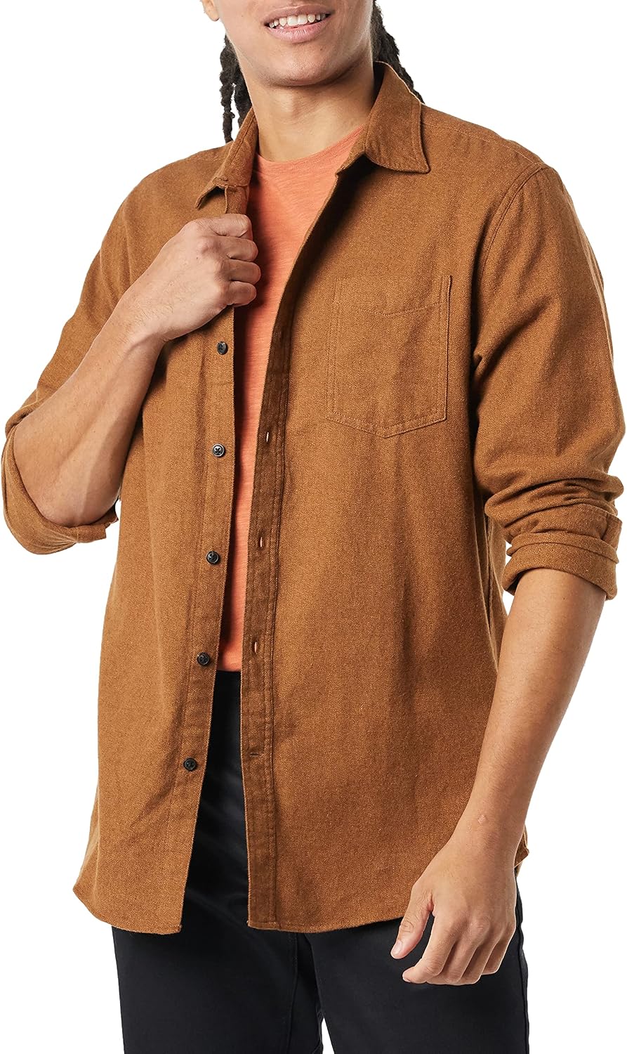 HOTAmazon Essentials Men's Regular Fit Long-Sleeve Flannel Shirt, Soft Brushed Cotton, Lightweight yet Warm