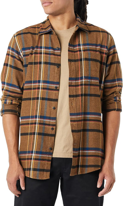 HOTAmazon Essentials Men's Regular Fit Long-Sleeve Flannel Shirt, Soft Brushed Cotton, Lightweight yet Warm