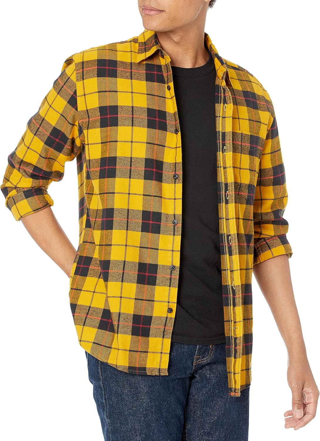 HOTAmazon Essentials Men's Regular Fit Long-Sleeve Flannel Shirt, Soft Brushed Cotton, Lightweight yet Warm
