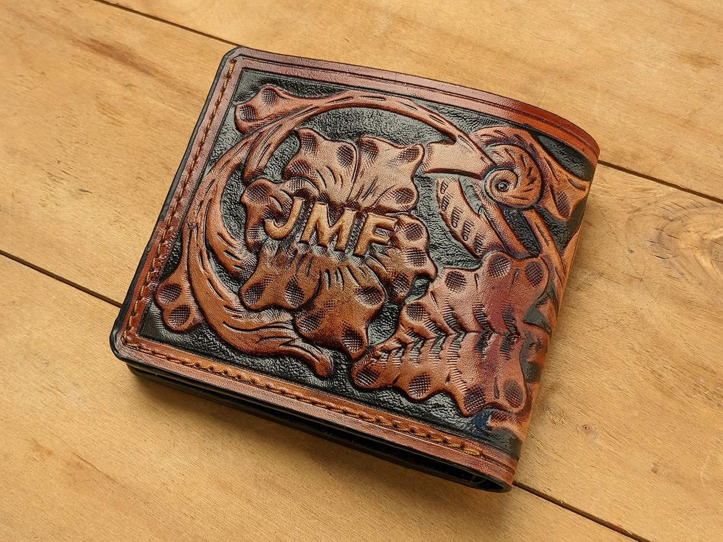 HOTGerman Shepherd, Dog, Puppy, Flower, Men's 3D Genuine Leather Wallet, Handmade wallet, Carved wallet, Tooled wallet, Airbrush Art, Bifold wallet, Custom wallet, Personalized wallet, A(5)