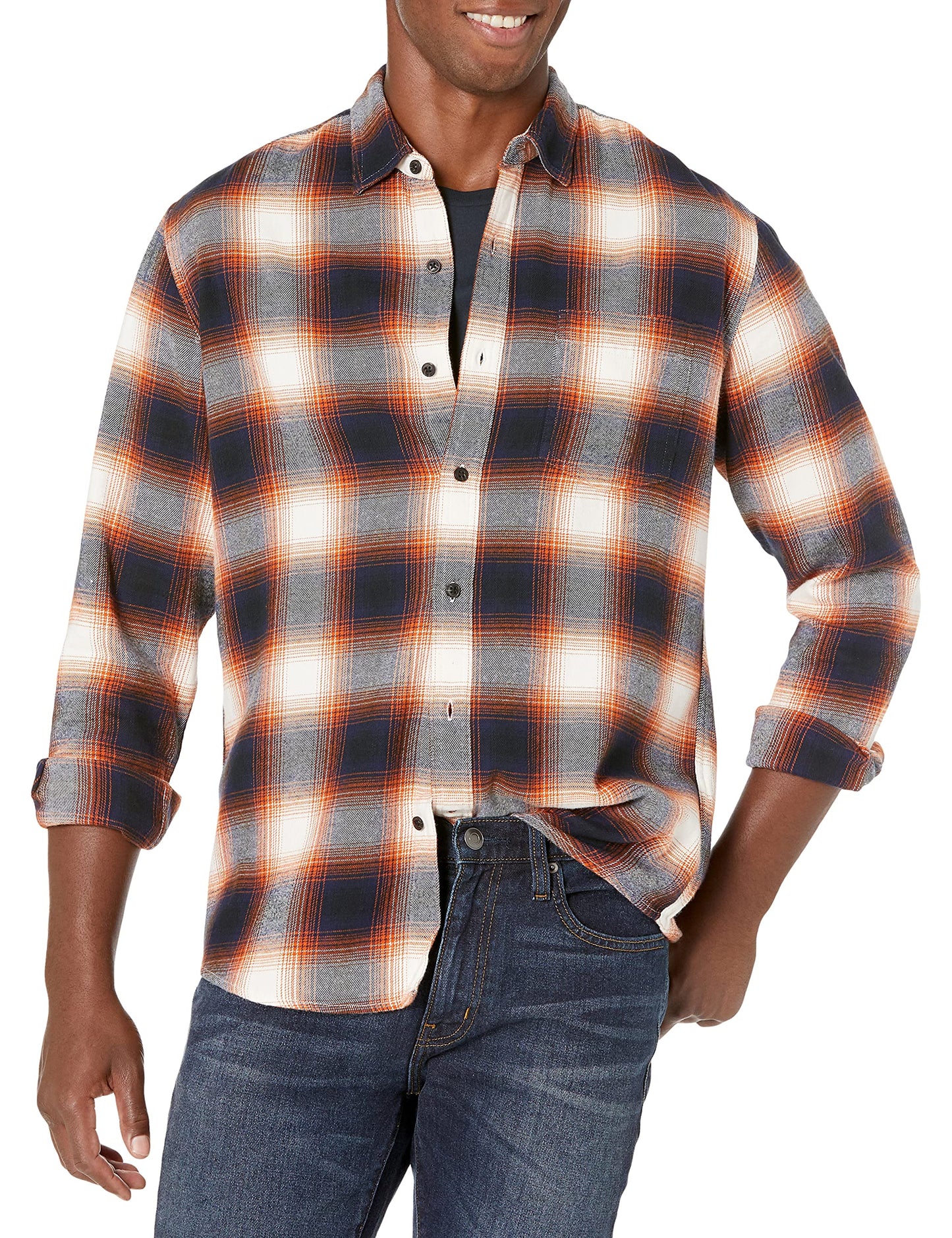 HOTAmazon Essentials Men's Regular Fit Long-Sleeve Flannel Shirt, Soft Brushed Cotton, Lightweight yet Warm