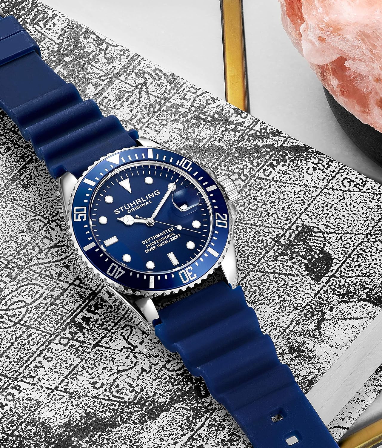 HOTStuhrling Original Men's Watch Dive Watch Silver 42 MM Case with Screw Down Crown Rubber Strap Water Resistant to 330 FT
