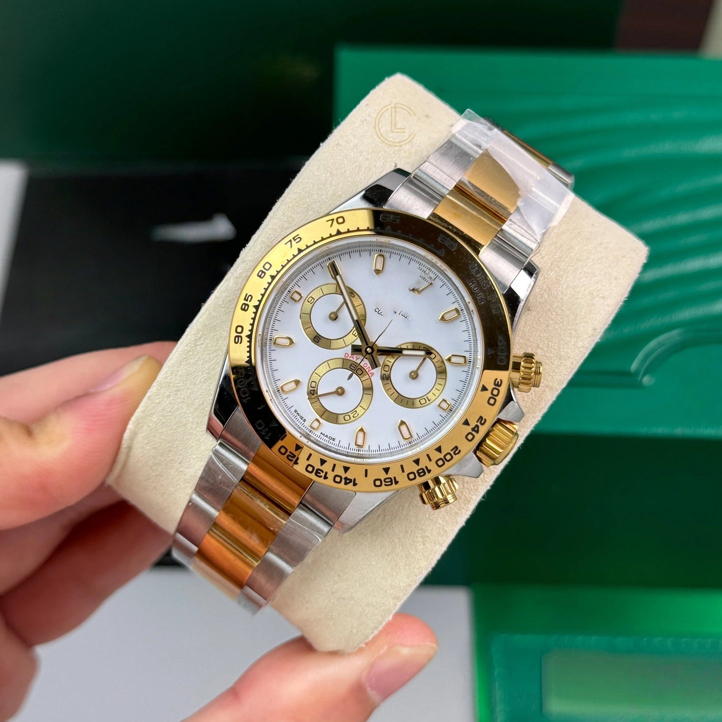 Sport Chronograph Two-Tone Watch, Panda Dial Men's Steel-Gold Band Wristwatch, Luxury Waterproof Chronograph
