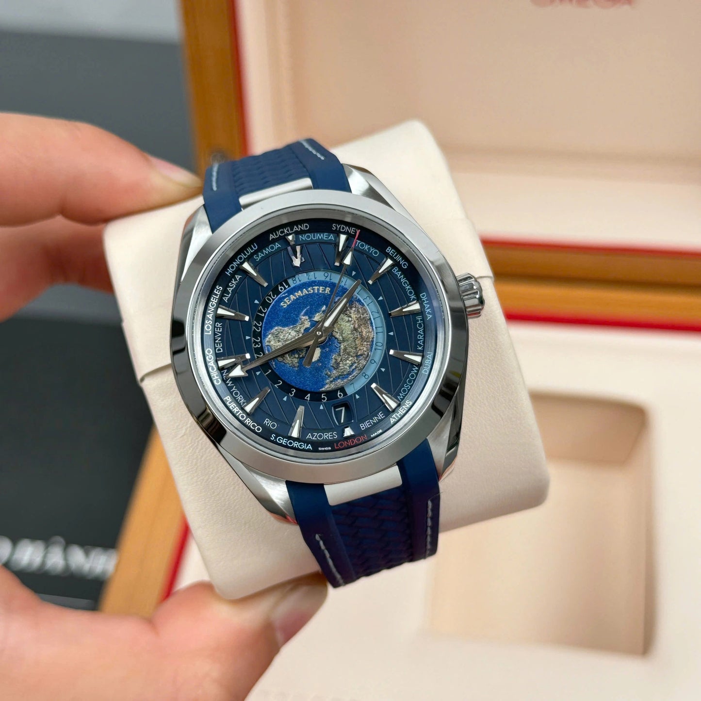 Seamaster World Time Earth Dial Automatic Men's Watch
