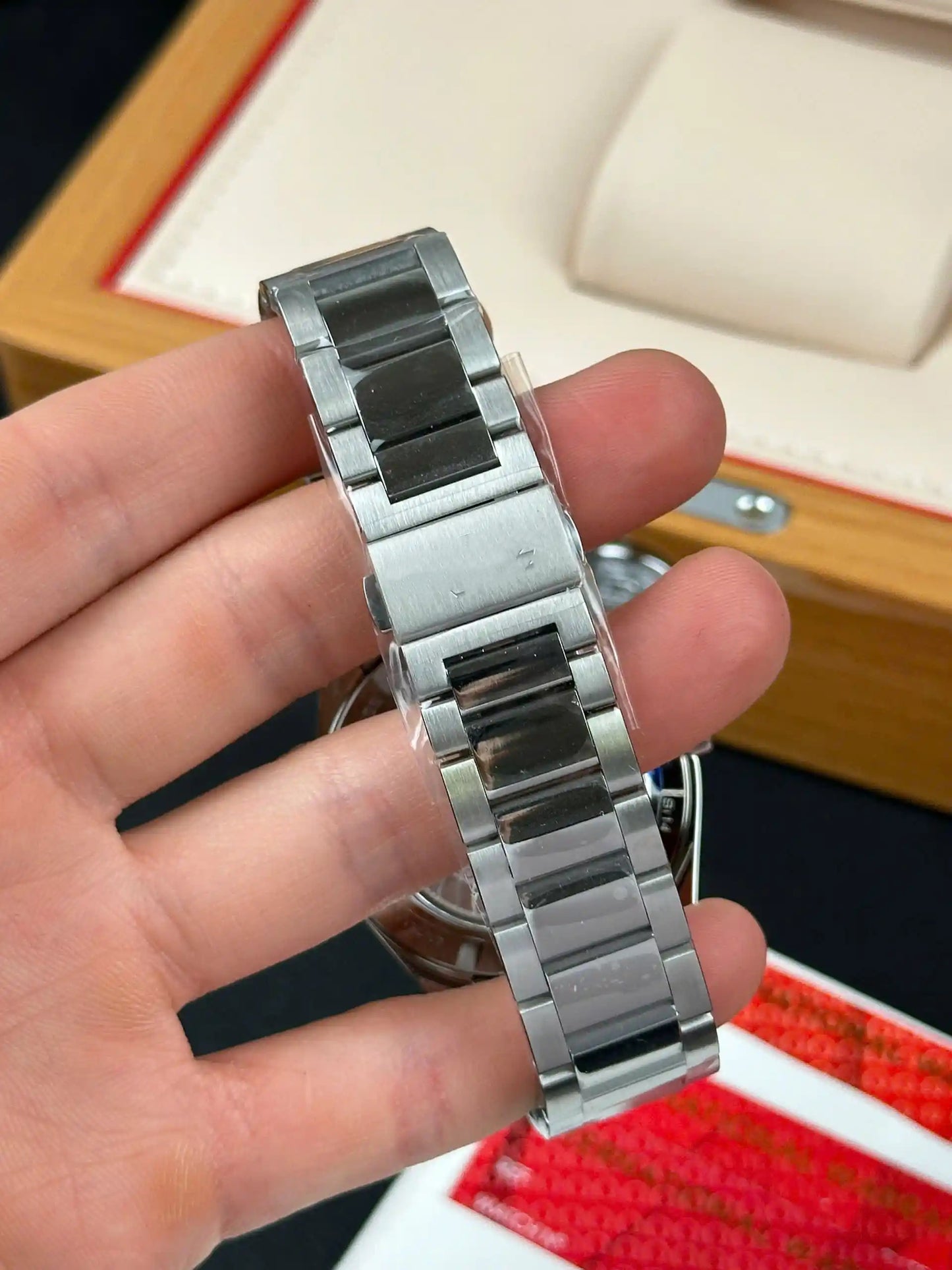 Business Casual Automatic Mechanical Watch, Men's Steel Band Waterproof Chronometer Certified Wristwatch with Teak Dial