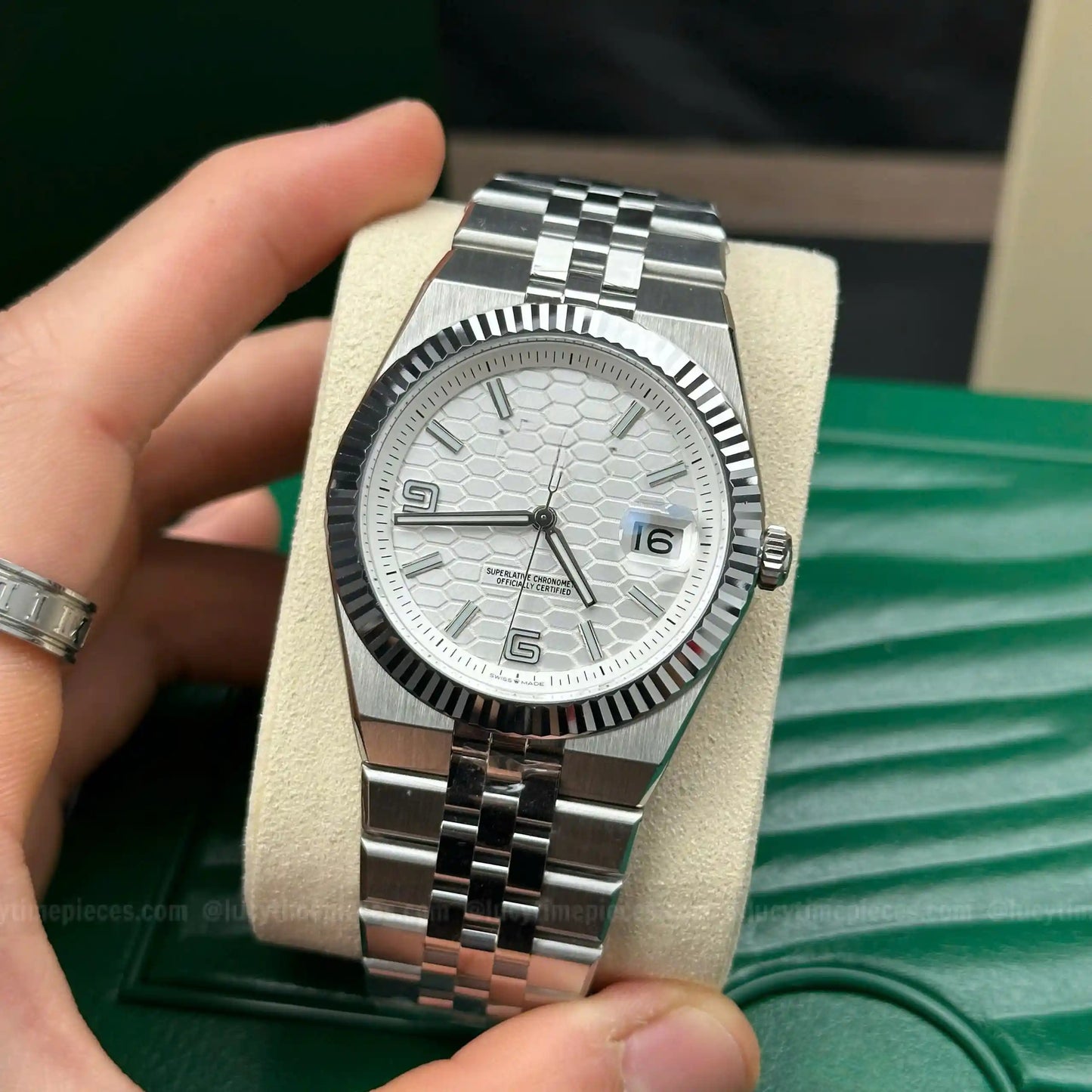 Men's Automatic Mechanical Watch With Honeycomb White Dial