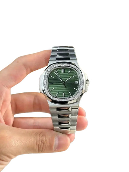 Sport Casual Automatic Mechanical Watch, Diamond-Bezel Green Dial Men's Steel Band Wristwatch, Luxury Waterproof Nautilus-Style Timepiece